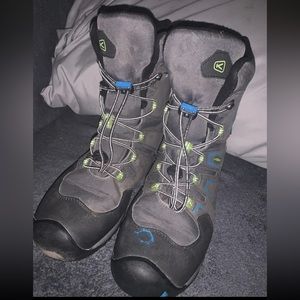 Sz 5 Keen Levo Waterproof Lace Up Winter/ Snow/ Hiking Boots Kids/womans Boots